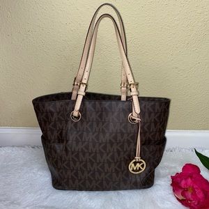 Michael Kors Jet Set Tote Bag